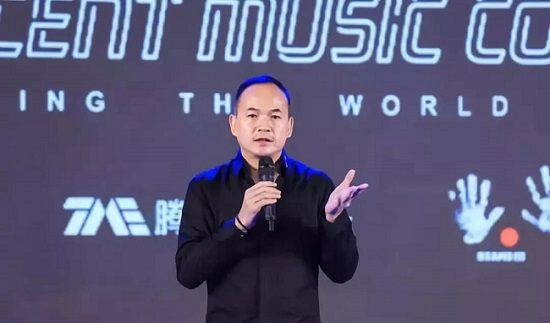 1538120437135210.jpg 640.webp (10).jpg